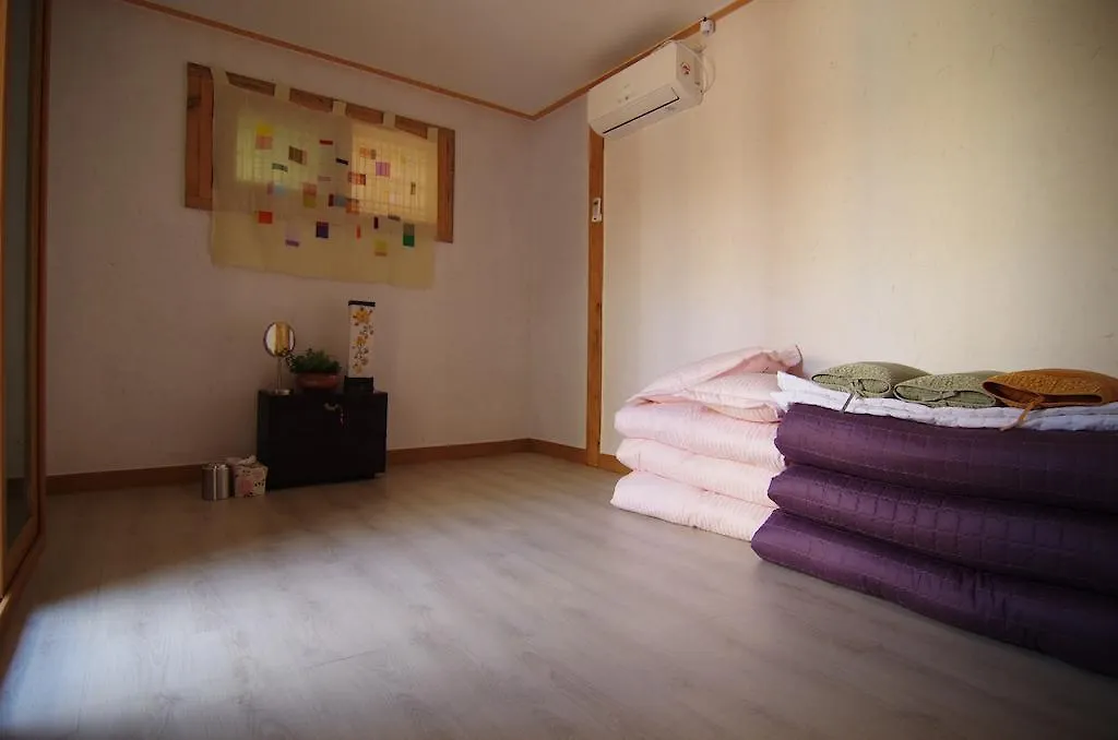 Hanok Guesthouse Nuha Seoul 0*,