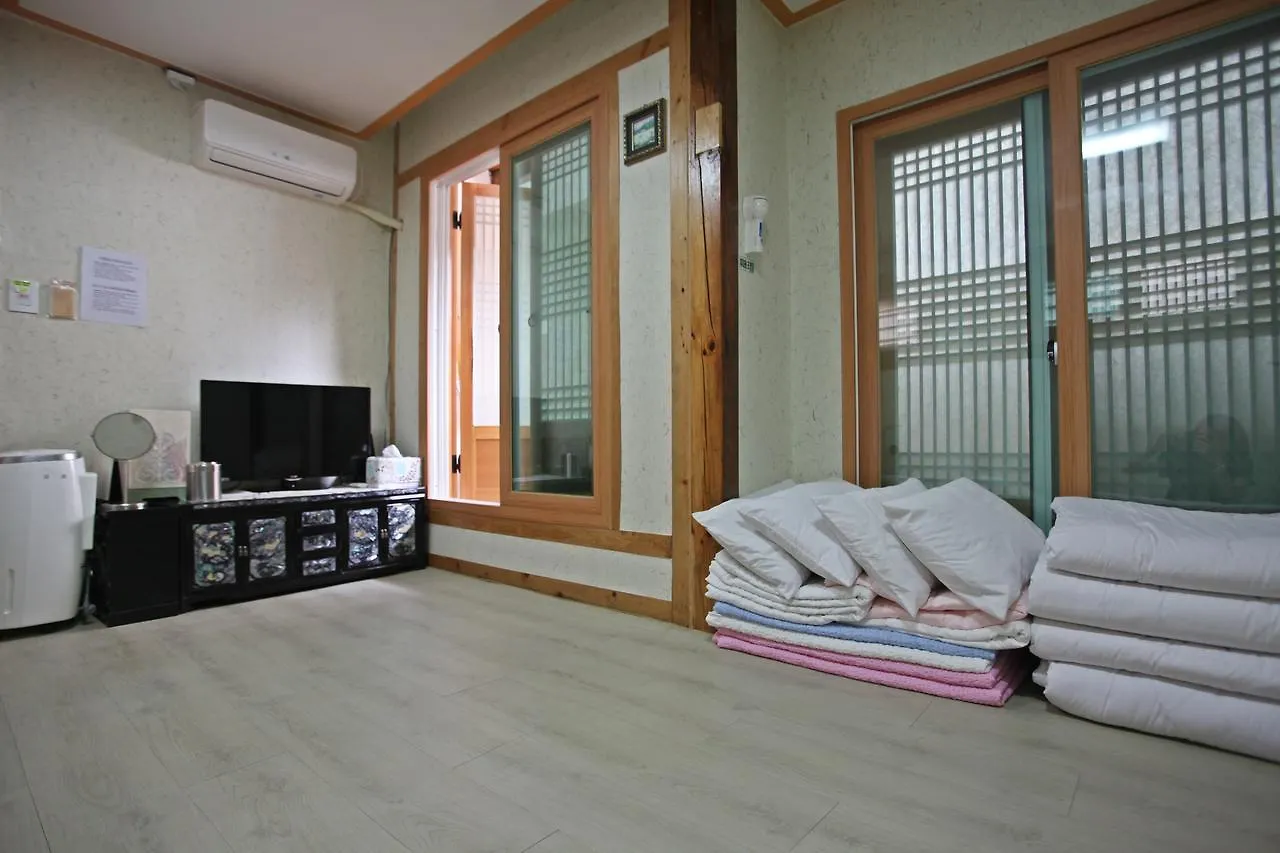 Guest house Hanok Guesthouse Nuha Seoul